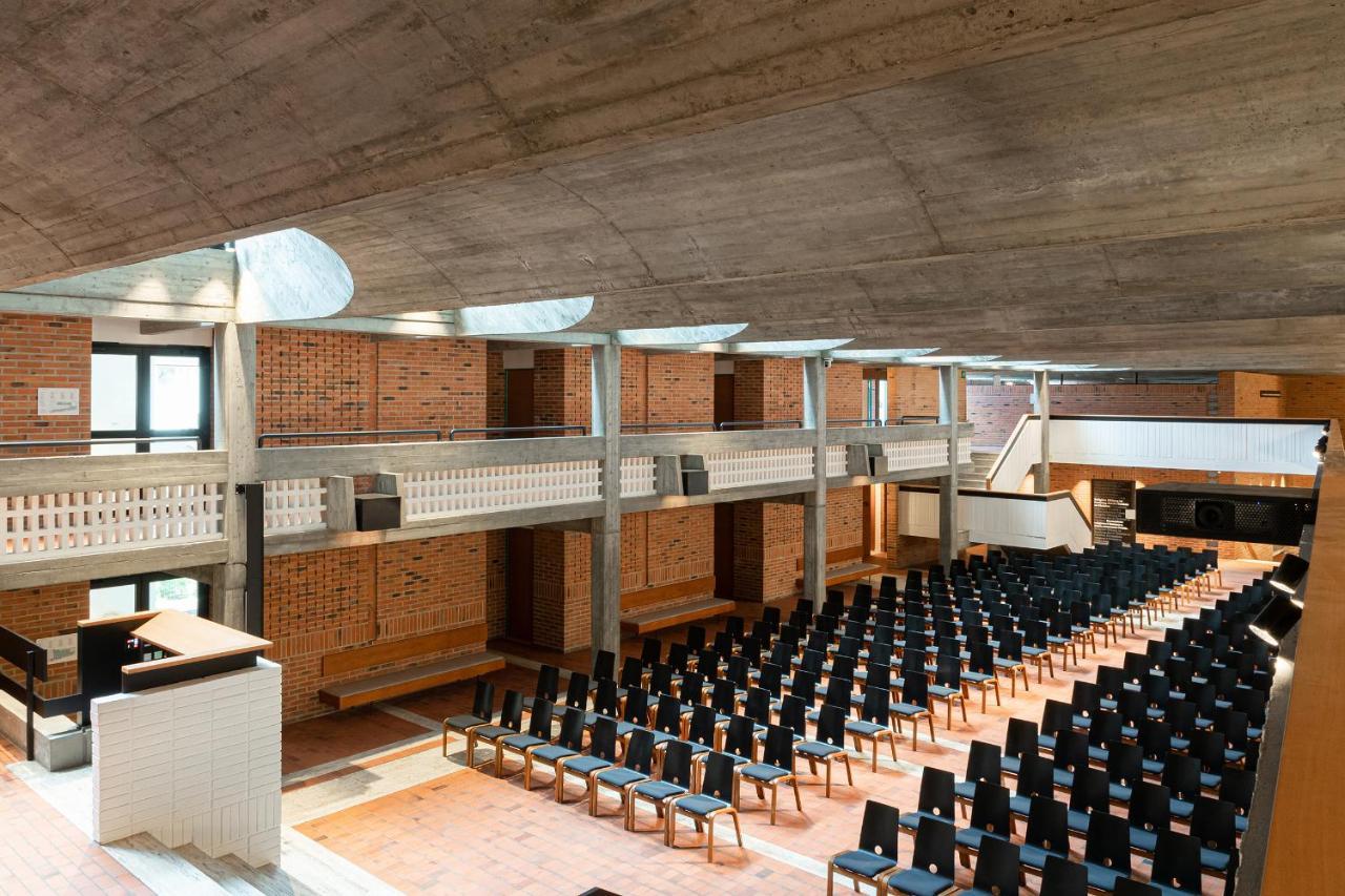 Cusanus Akademie - Accademia Cusanus Bressanone Luaran gambar